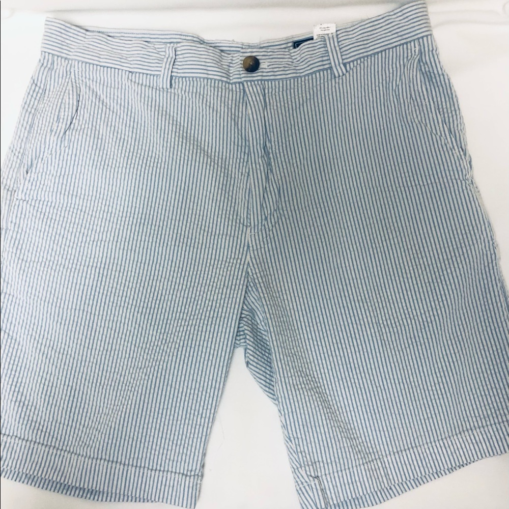VINEYARD VINES SIZE 32 MEN’S SHORTS